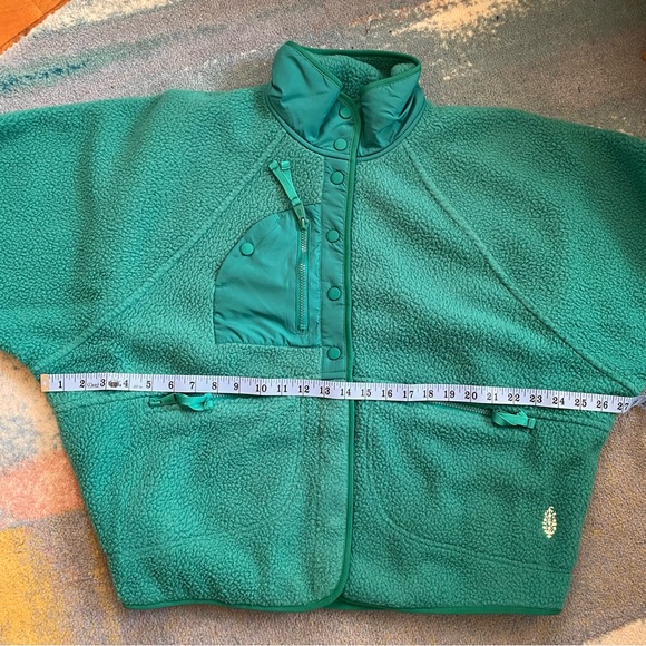 NWT Free People Movement Hit The Slopes Fleece Jacket Green Glow Medium - Picture 4 of 8